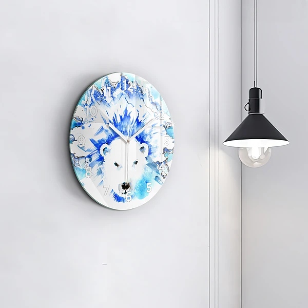 Wanduhr glas rund Bär auf einem Hintergrund aus Eis