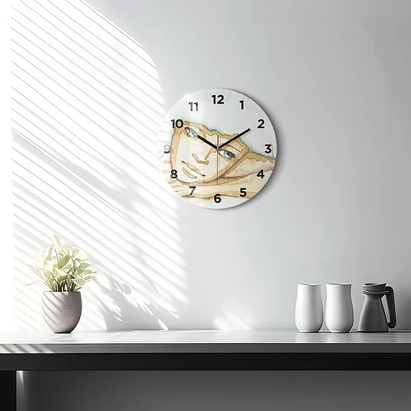 Wanduhr rund Porträt einer Frau