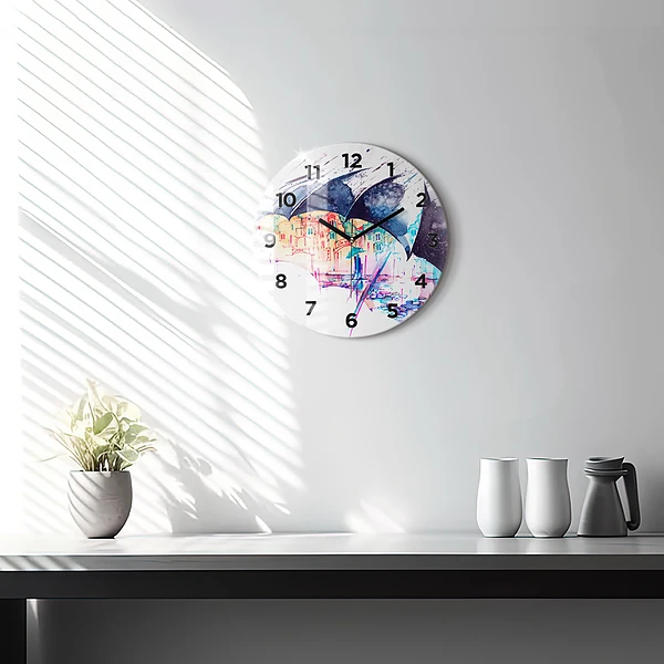Wanduhr glas rund Regenschirm und Stadt
