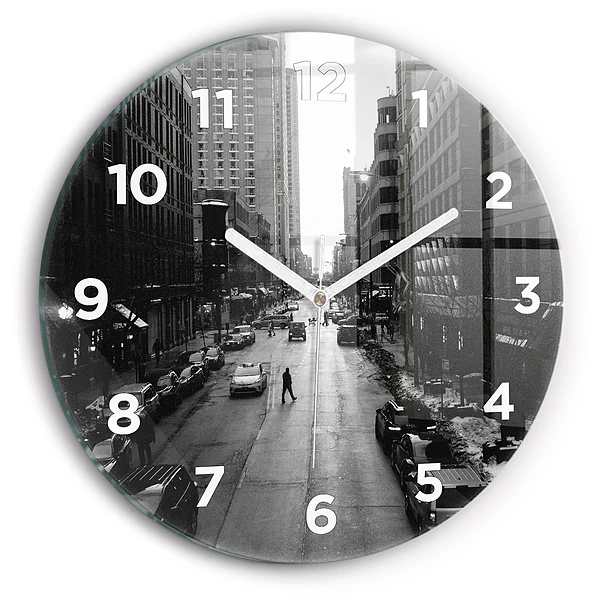 Wanduhr rund Straßen in Chicago