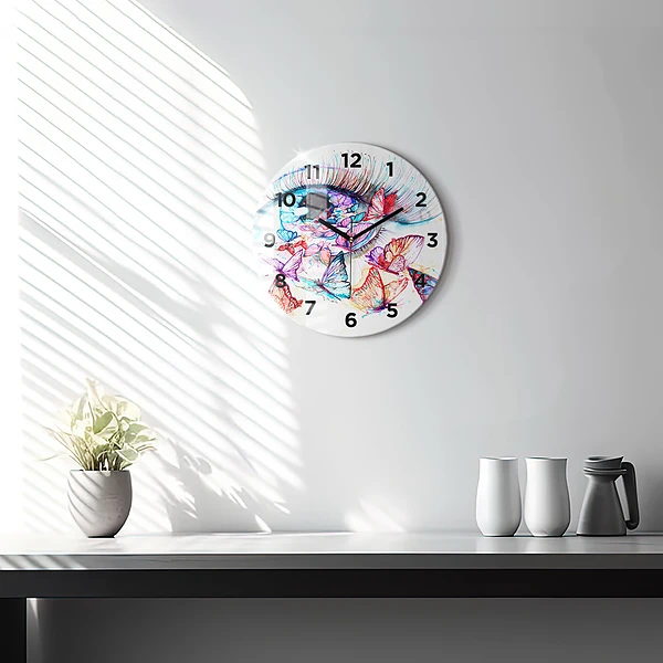 Wanduhr rund mit motiv Farbige Augen Schmetterlinge