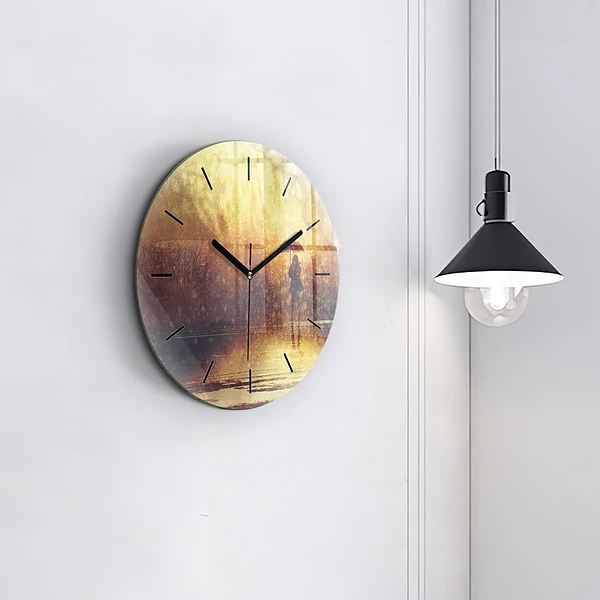 Wanduhr glas rund Frau mit Regenschirm
