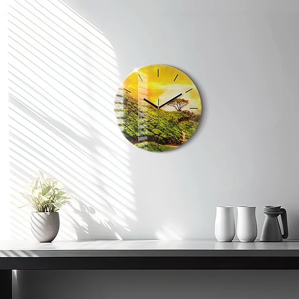 Wanduhr glas rund Tee-Hügel
