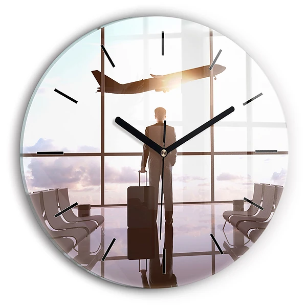 Wanduhr glas rund Mann auf dem Flughafen