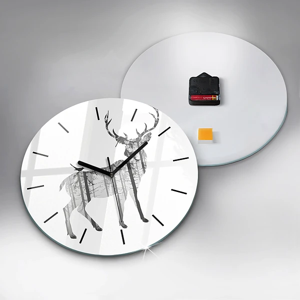 Wanduhr rund Silhouette eines Rehs Wald