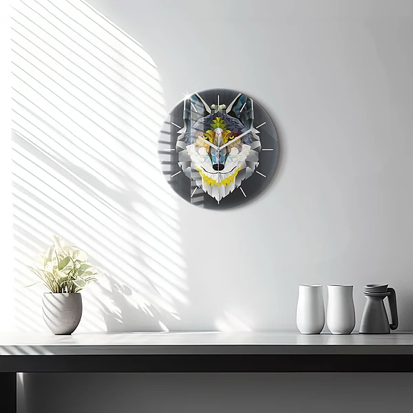 Wanduhr rund Wolfskopf