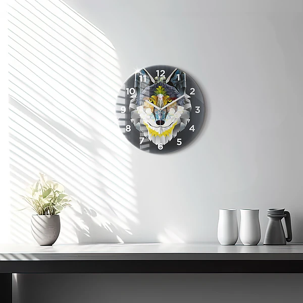 Wanduhr rund Wolfskopf