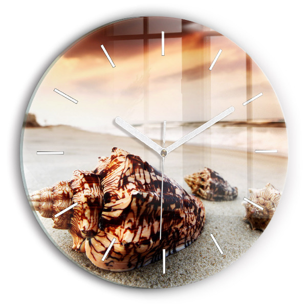 Wanduhr rund Muschel am Strand