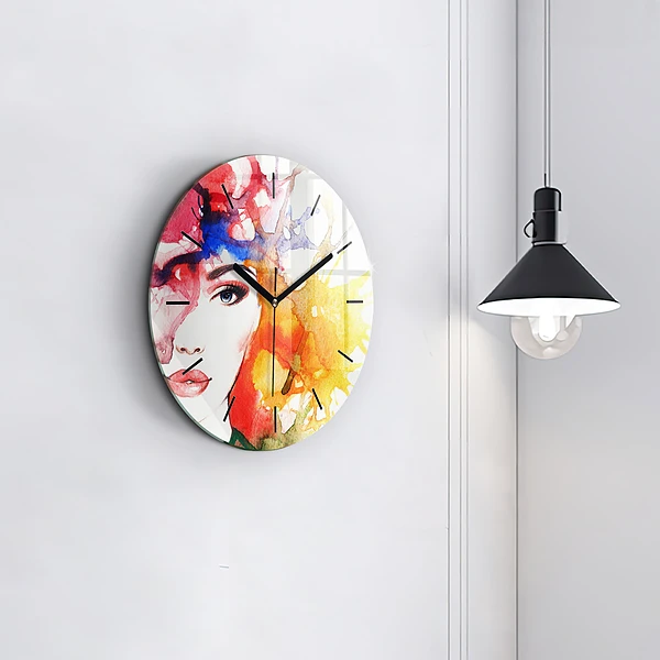 Wanduhr glas rund Buntes Porträt einer Frau