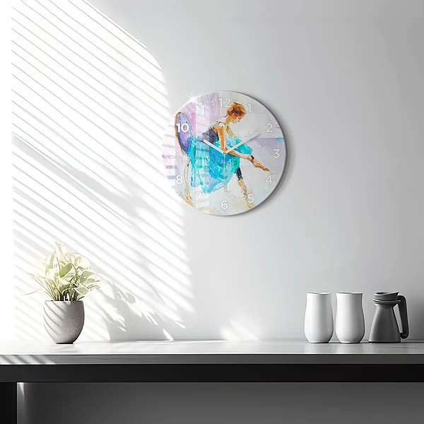 Wanduhr glas rund Vorbereitung einer Ballerina