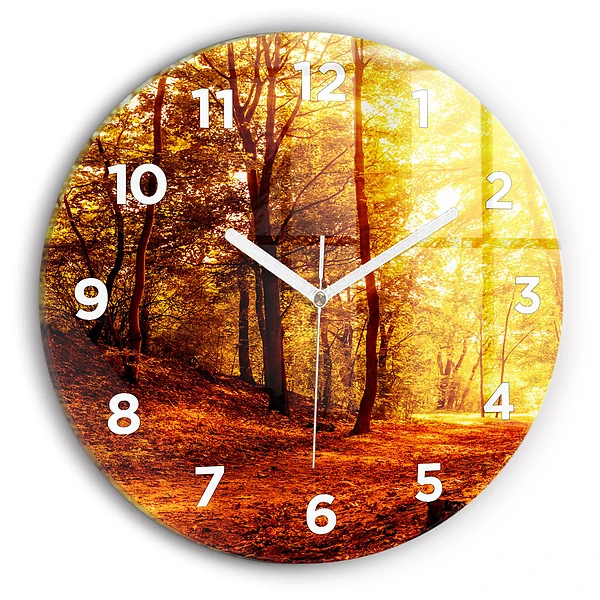 Wanduhr glas rund Waldlandschaft in der Sonne