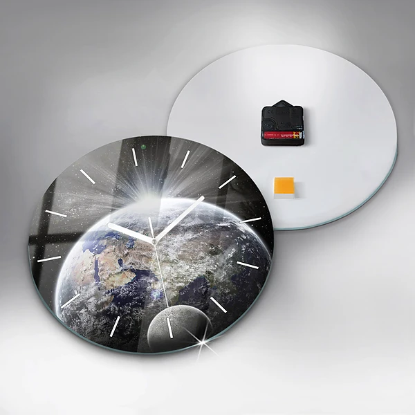 Wanduhr rund Die Erde der Mond die Sonne