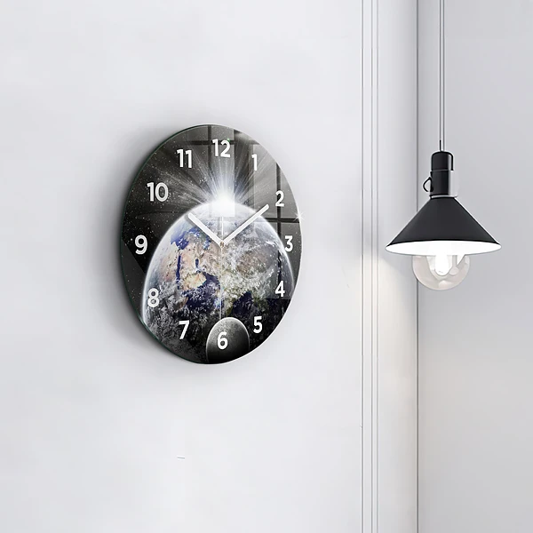 Wanduhr rund Die Erde der Mond die Sonne