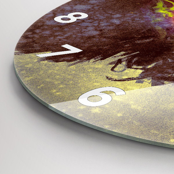 Wanduhr rund mit motiv Frau im Wald