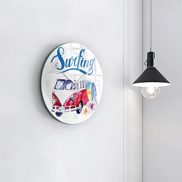 Wanduhr rund mit motiv Auto und Schild Surfen