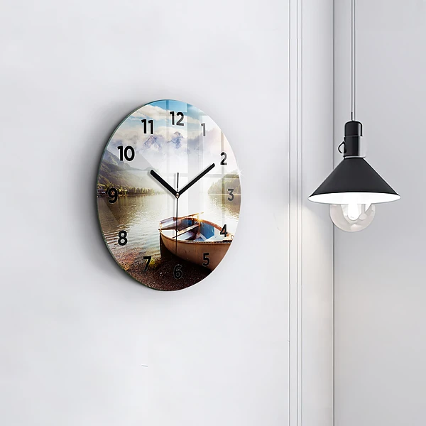 Wanduhr glas rund Blick auf den See