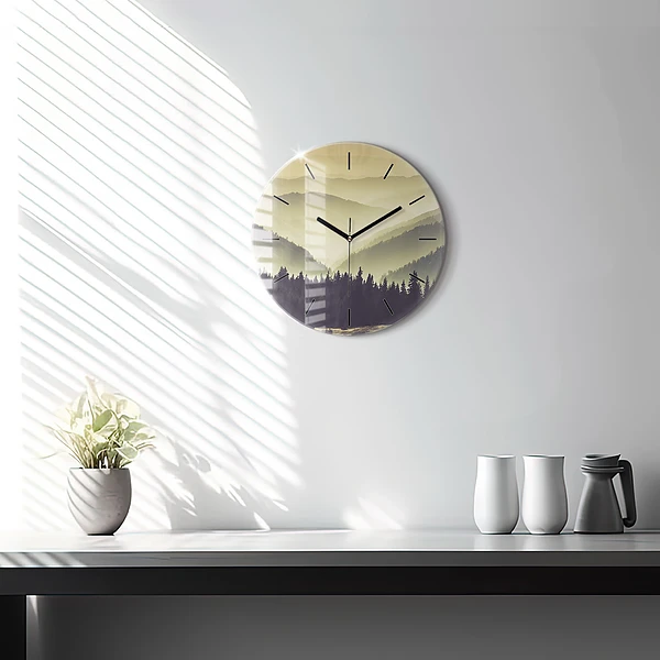 Wanduhr rund Neblige Berghänge