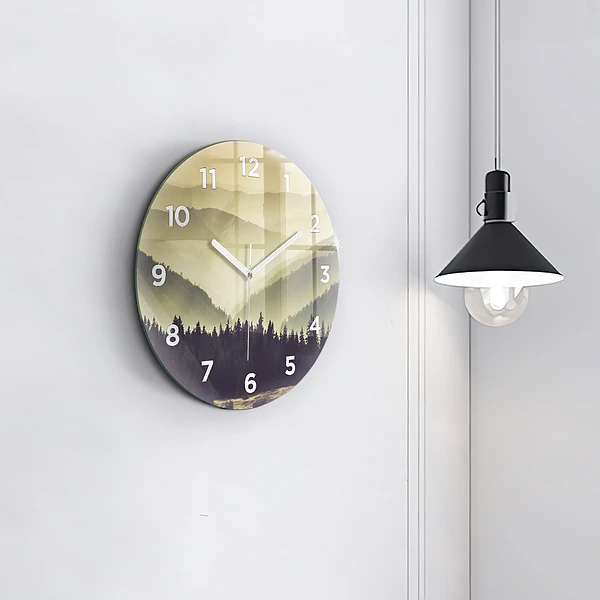 Wanduhr rund Neblige Berghänge