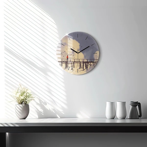 Wanduhr rund mit motiv Mann auf einer alten Brücke