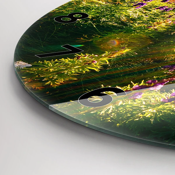 Wanduhr rund Lavendelwiese