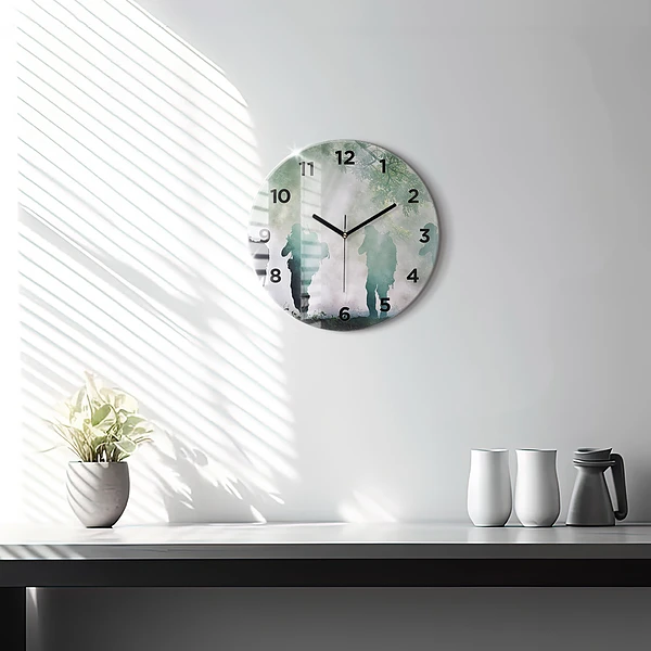 Wanduhr rund Soldaten in einem Wald