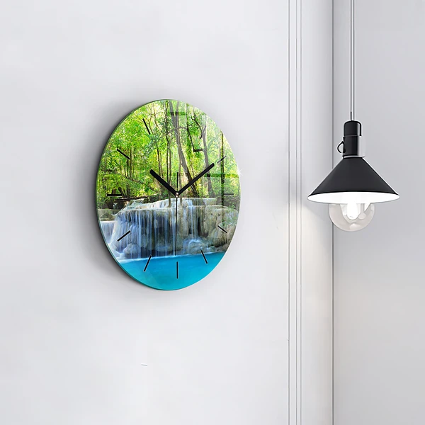 Wanduhr rund mit motiv Wasserfall im Wald