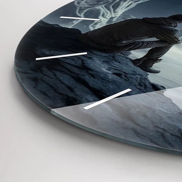 Wanduhr glas rund Mann auf Mond Hintergrund
