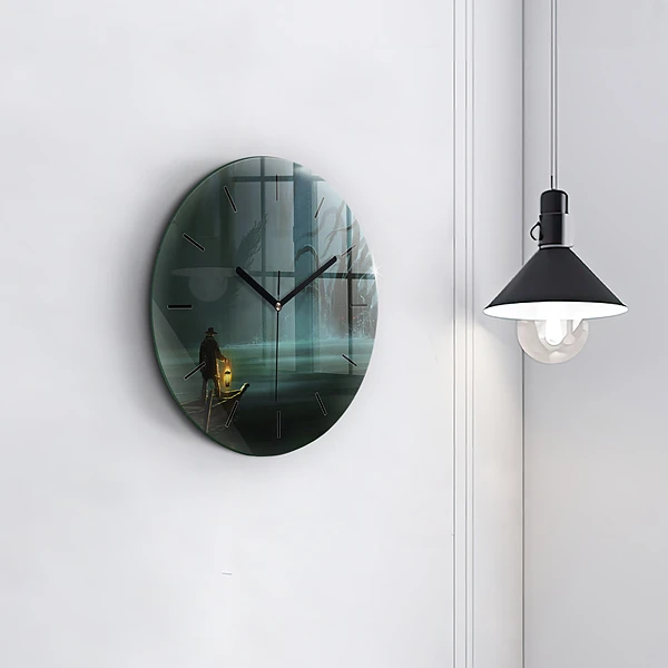 Wanduhr glas rund Mensch und Ungeheuer im Sumpf