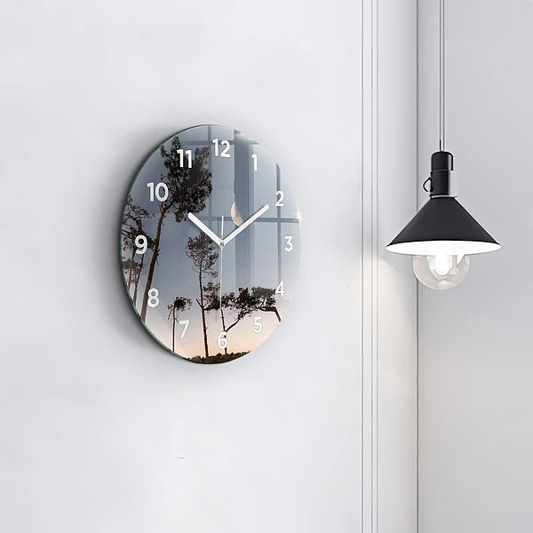 Wanduhr glas rund Mondsichel und Bäume