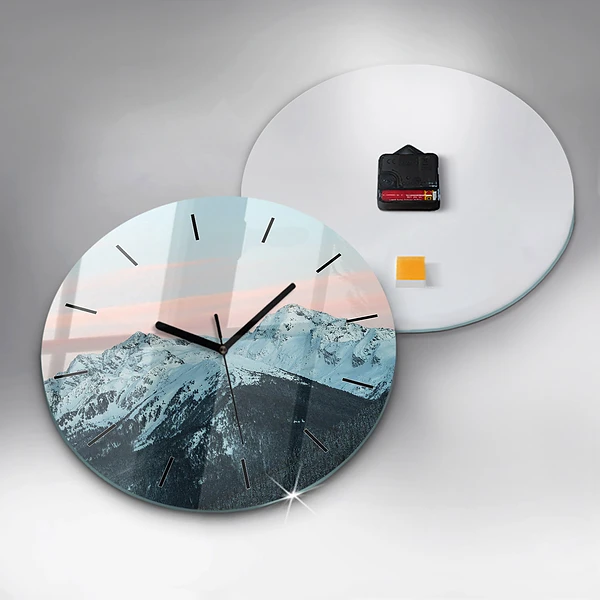 Wanduhr rund mit motiv Bergkette im Winter