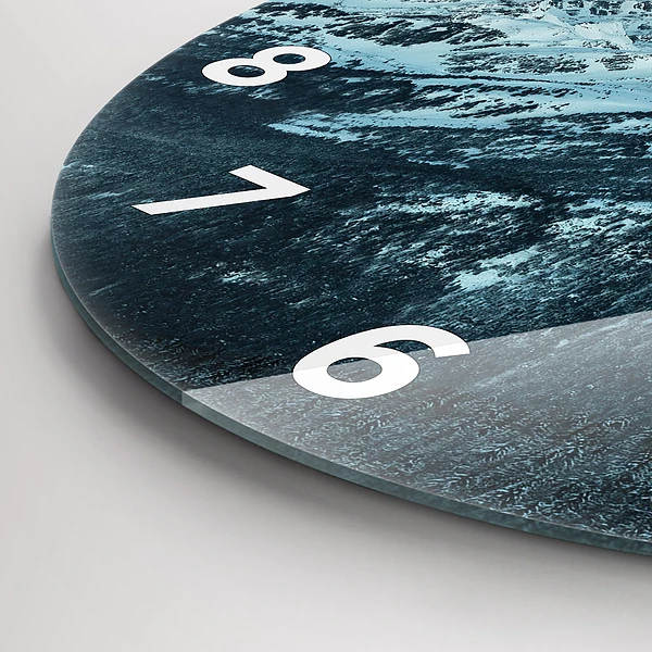 Wanduhr rund mit motiv Bergkette im Winter