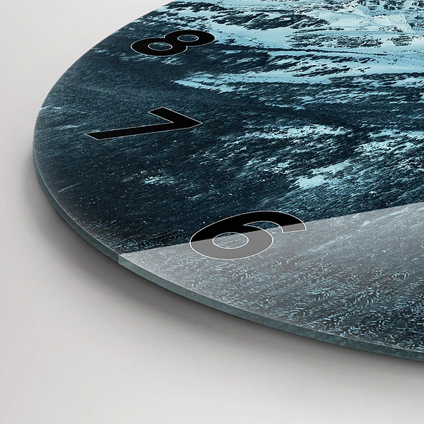 Wanduhr rund mit motiv Bergkette im Winter