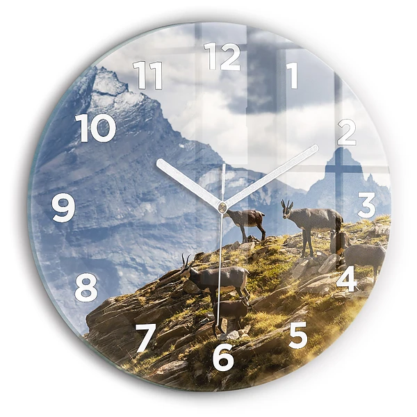 Wanduhr rund Ziege im Aosta-Tal