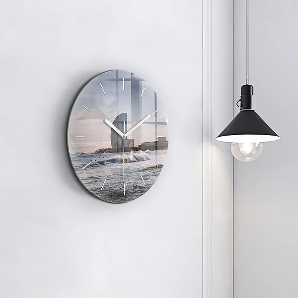 Wanduhr rund mit motiv Surfer in Barcelona