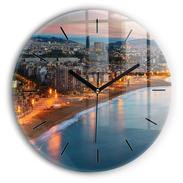 Wanduhr rund Strand von Barcelona