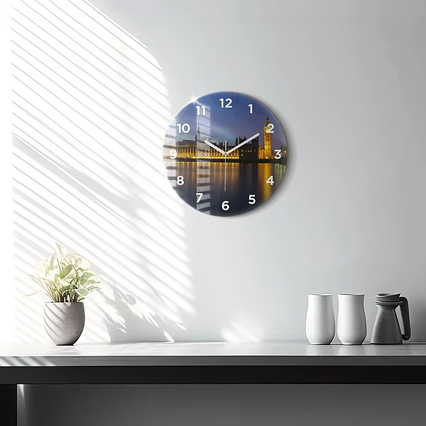 Wanduhr rund mit motiv Winchester Palast London