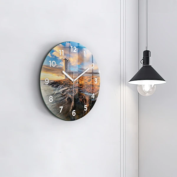 Wanduhr rund Leuchtturm und die Ostsee