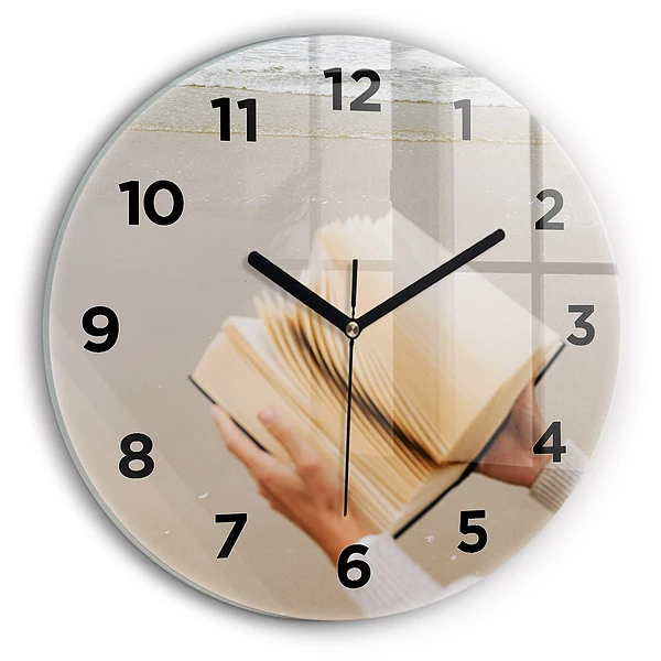 Wanduhr glas rund Ein Moment mit einem Buch
