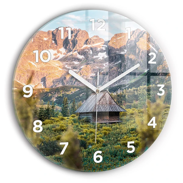 Wanduhr glas rund Hütte im Tatra-Gebirge
