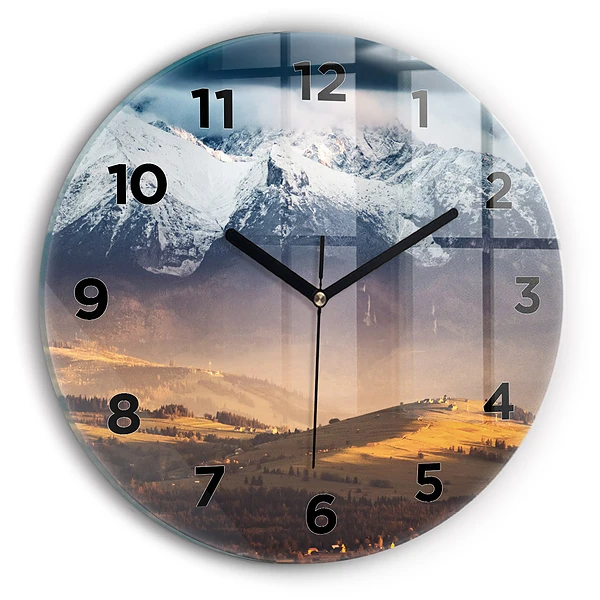 Wanduhr rund mit motiv Tatra-Gebirge im Winterpanorama