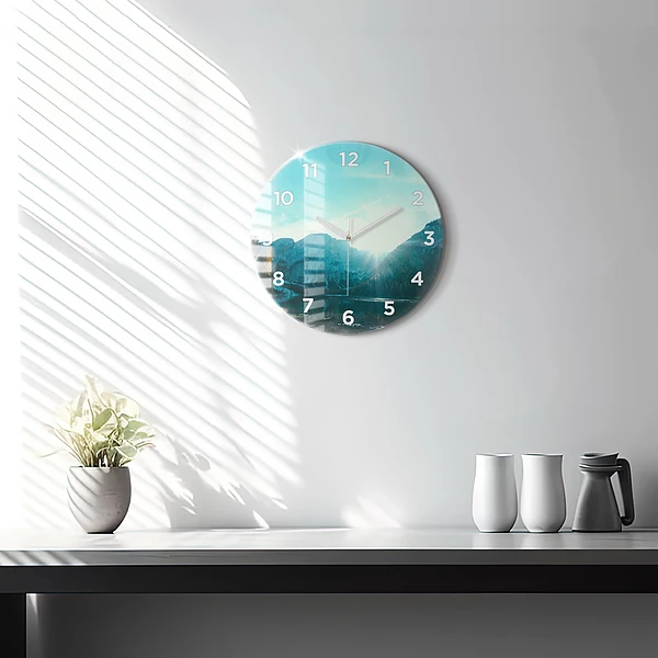 Wanduhr rund mit motiv Berg und Fluss in Polen