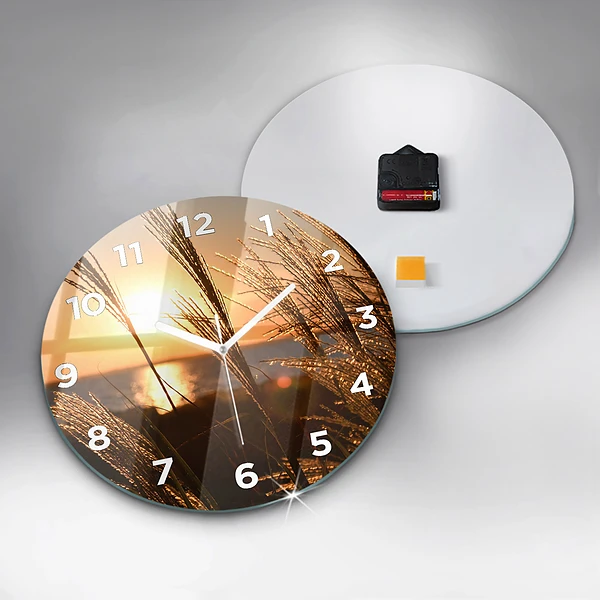 Wanduhr glas rund Weizen zur Goldenen Stunde