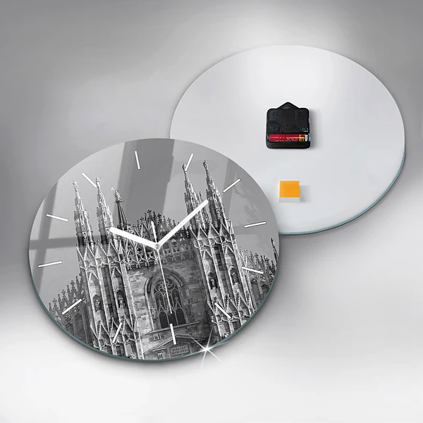 Wanduhr rund Dom von Mailand Kathedrale