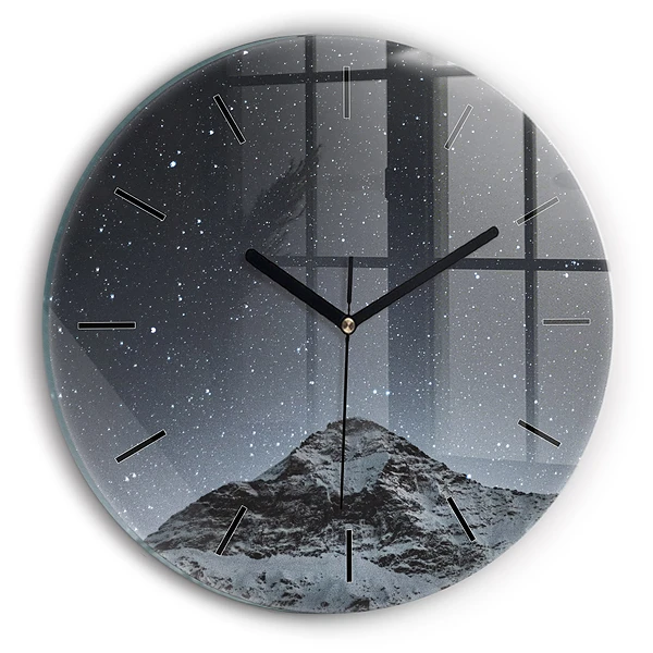Wanduhr rund Ein Berg unter dem Sternenhimmel