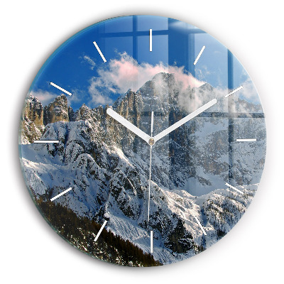Wanduhr glas rund Berge unter dem blauen Himmel
