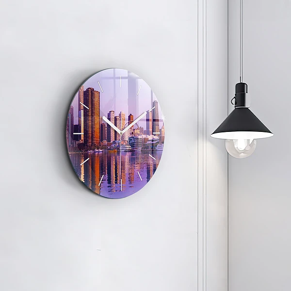 Wanduhr glas rund Blick auf US-Wolkenkratzer