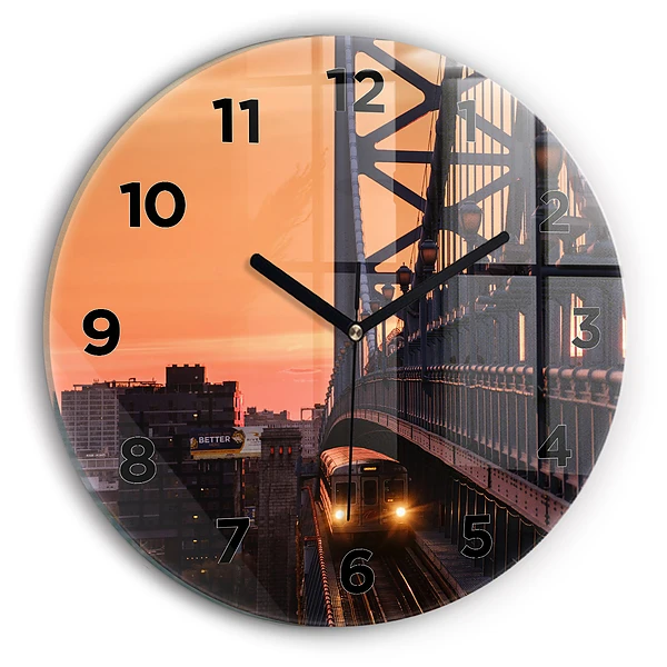Wanduhr glas rund Benjamin-Franklin-Brücke