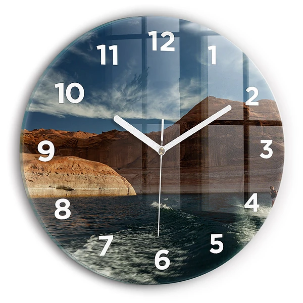 Wanduhr glas rund Person auf Wasserskiern