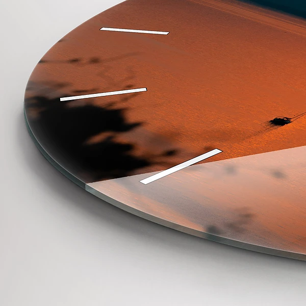Wanduhr glas rund Balaton am Abend