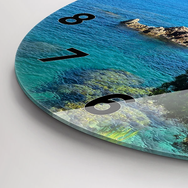 Wanduhr rund Costa Brava
